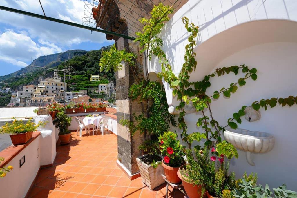Mamma Rosanna - Apartment In Amalfi With Terrace Luaran gambar