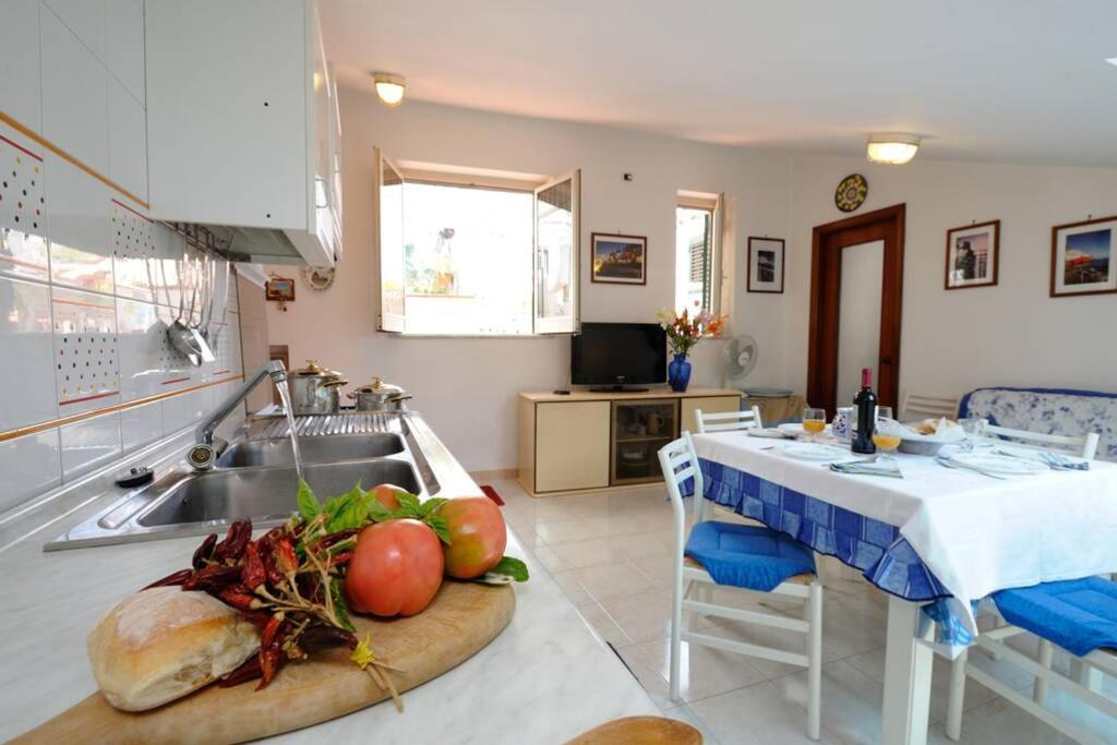 Mamma Rosanna - Apartment In Amalfi With Terrace Luaran gambar