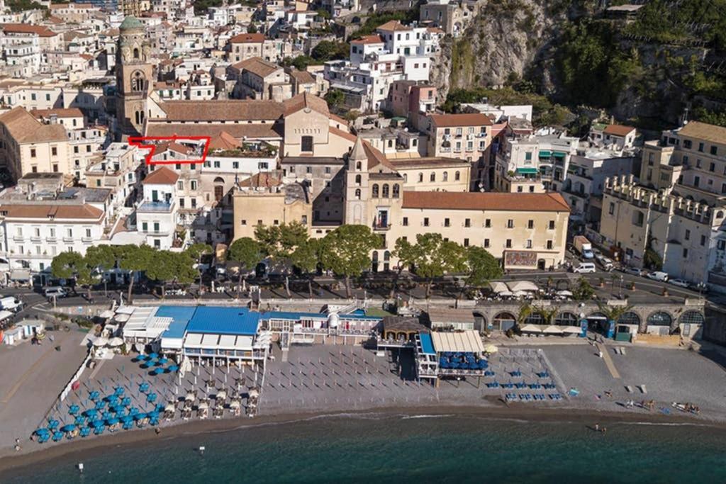 Mamma Rosanna - Apartment In Amalfi With Terrace Luaran gambar