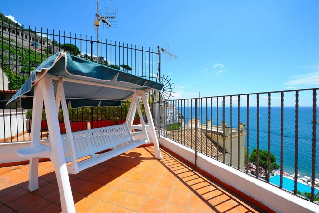 Mamma Rosanna - Apartment In Amalfi With Terrace Luaran gambar